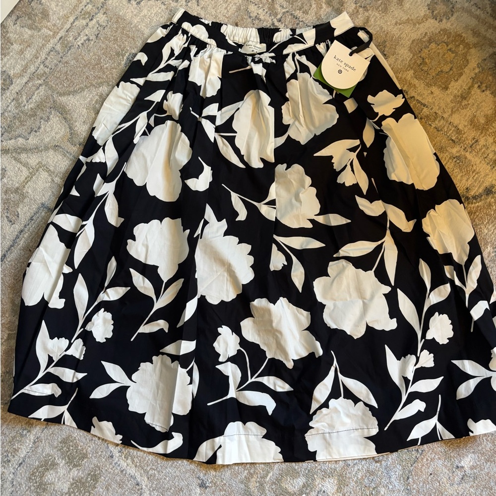 Brand new with tags Kate Spade black-and-white ski skirt